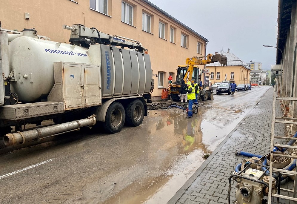 LVS bude rekonštruovať vodovodné potrubie, zásobovanie zabezpečí z iného zdroja